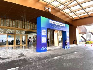 Cổng vào Sảnh 8 triển lãm quốc tế Viet Industry 2026 tại Trung tâm Triển lãm Việt Nam, Đông Anh, Hà Nội